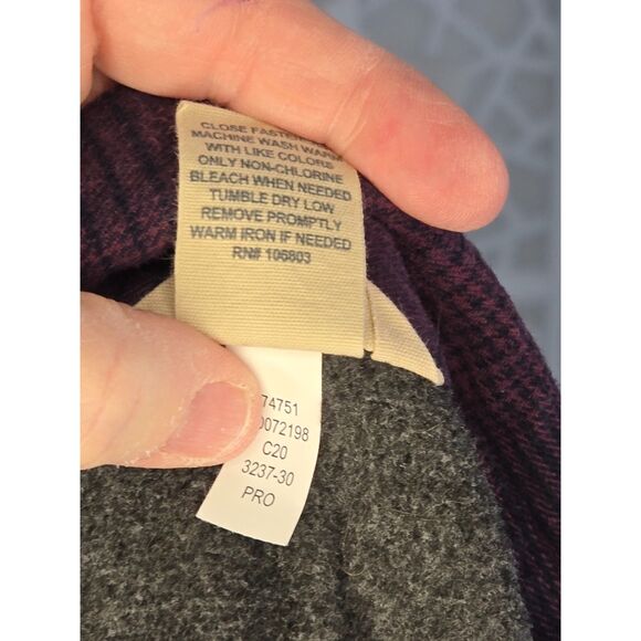 Rare Duluth Trading Co Shacket Women M Black Purple Snap Front Fleece Lined - Picture 7 of 7